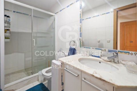 House à vendre à Pau, Girona, Espagne, 3 chambres, 157 m2 No. 178819 - photo 14
