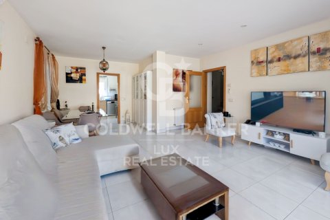 House à vendre à Pau, Girona, Espagne, 3 chambres, 157 m2 No. 178819 - photo 7