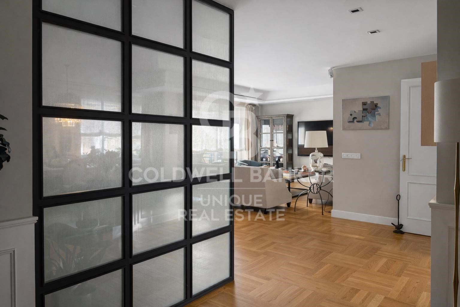 Appartamento a Madrid, Spagna 5 camere da letto, 357 mq. N° 178822