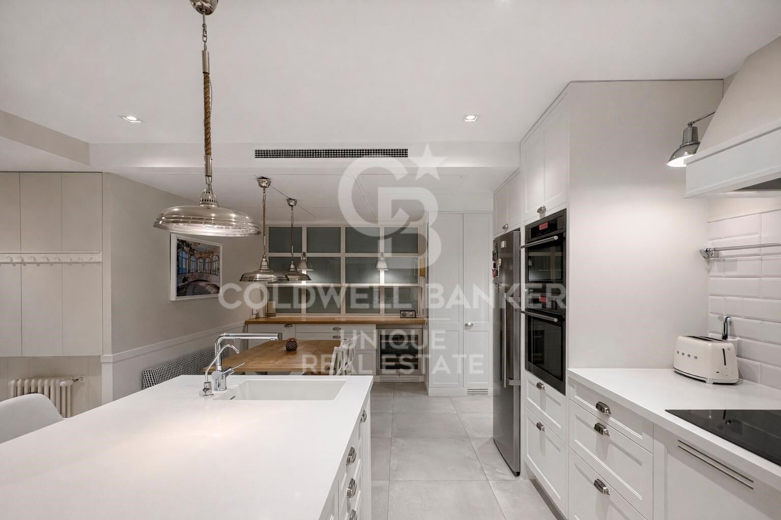 Appartamento a Madrid, Spagna 5 camere da letto, 357 mq. N° 178822