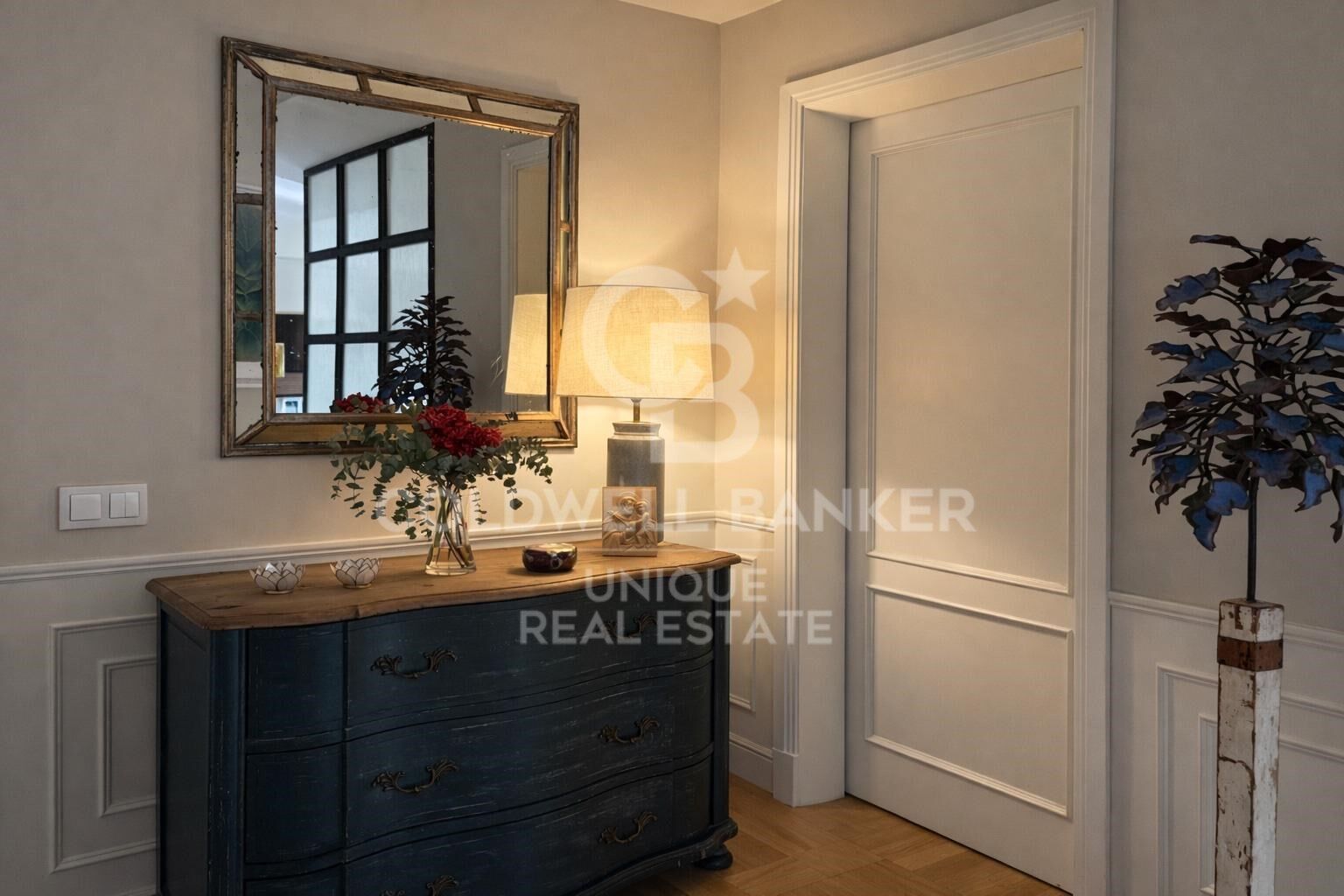 Appartamento a Madrid, Spagna 5 camere da letto, 357 mq. N° 178822