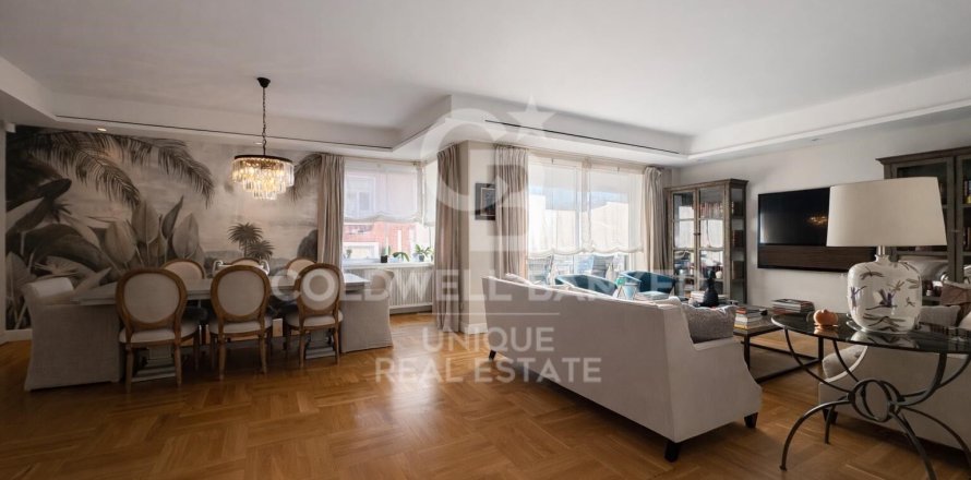 Apartment à Madrid, Espagne 5 chambres, 357 m2 No. 178822