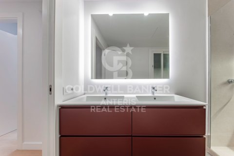 Huoneisto myytävänä Barcelona, Espanja, 3 makuuhuonetta, 113 m2 No. 178821 - kuva 20