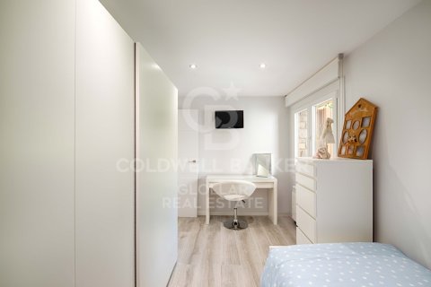 Lägenhet till salu i Girona, Spanien 3 sovrum, 104 kvm. Nr. 158249 - foto 21