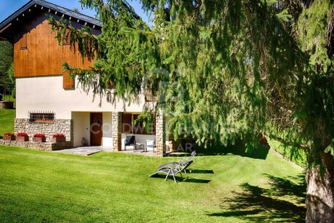 Apartment à Girona, Espagne 3 chambres, 104 m2 No. 158249