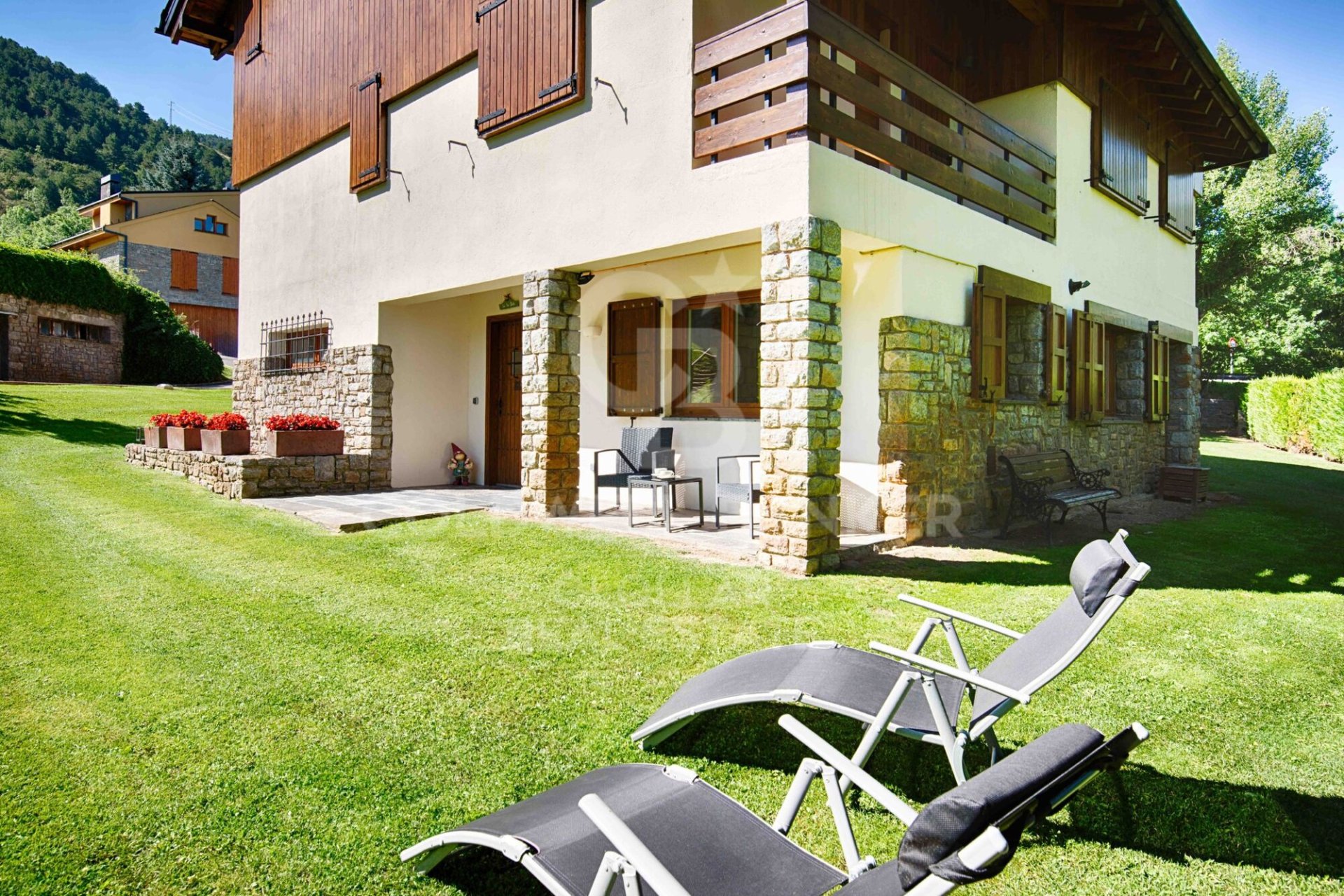 Appartamento a Girona, Spagna 3 camere da letto, 104 mq. N° 158249