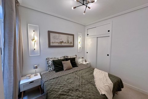 Apartment for sale in Torrevieja, Alicante, Spain 2 bedrooms, 65 sq.m. No. 190229 - photo 5