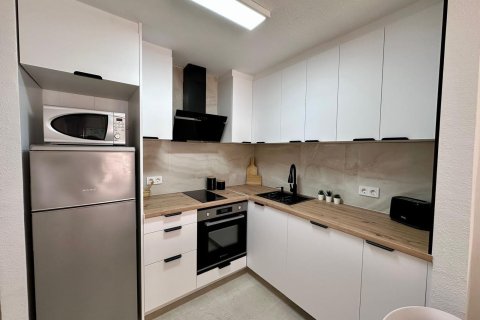 Apartment for sale in Torrevieja, Alicante, Spain 2 bedrooms, 65 sq.m. No. 190229 - photo 7