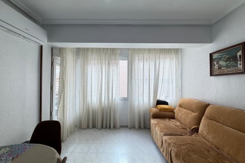 Apartment for sale in Torrevieja, Alicante, Spain 3 bedrooms, 81 sq.m. No. 190227 - photo 6