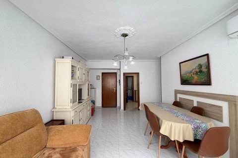 Apartment for sale in Torrevieja, Alicante, Spain 3 bedrooms, 81 sq.m. No. 190227 - photo 3