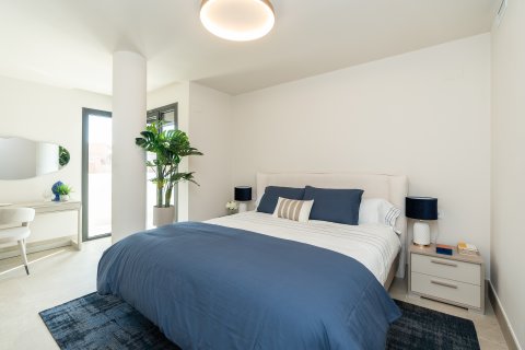 Apartment for sale in Benahavis, Malaga, Spain 2 bedrooms, 103 sq.m. No. 162147 - photo 9