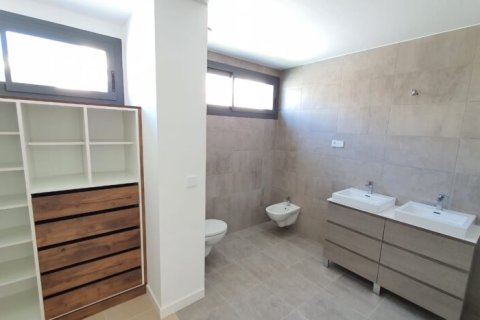 Villa for sale in Manilva, Malaga, Spain 4 bedrooms, 230 sq.m. No. 162145 - photo 11