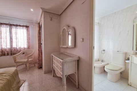 Duplex à vendre Santa Pola, Alicante, Espagne, 4 chambres, 255 m2 No. 136737 - photo 27