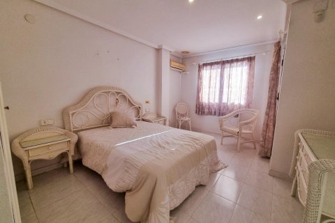Duplex à vendre Santa Pola, Alicante, Espagne, 4 chambres, 255 m2 No. 136737 - photo 26