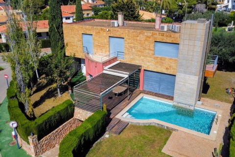 Villa for sale Dehesa De Campoamor, Alicante, Spain 4 bedrooms, 414 sq.m. No. 136736 - photo 1