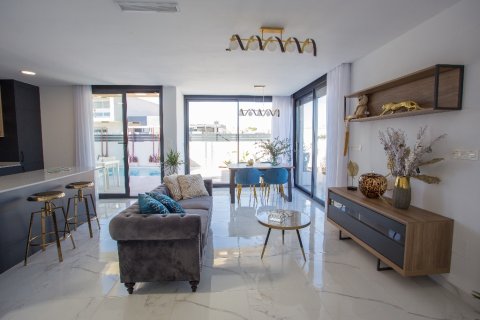 Villa for sale in Los Montesinos, Alicante, Spain 3 bedrooms, 113 sq.m. No. 145537 - photo 11