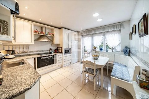 Villa zum Verkauf in Madrid, Spanien 6 Schlafzimmer, 795 m2 Nr. 157434 - Foto 17