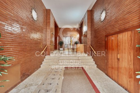 Apartamento en venta en Madrid, España 3 dormitorios, 110 m2 No. 157431 - foto 16