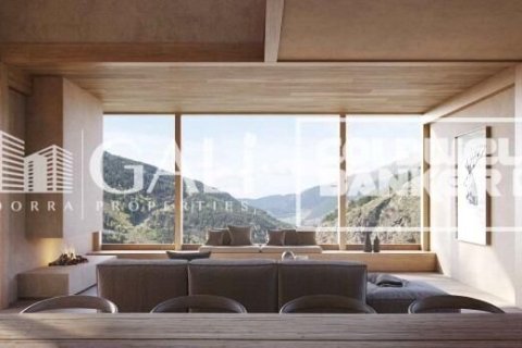 Villa for sale in Principado De Andorra (Ninguna Poblacion Tiene C.P.), Lleida, Spain 5 bedrooms, 465 sq.m. No. 157429 - photo 4
