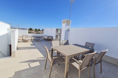 Villa en venta San Pedro del Pinatar, Murcia, España 3 dormitorios, 107 m2 No. 135035 - foto 3