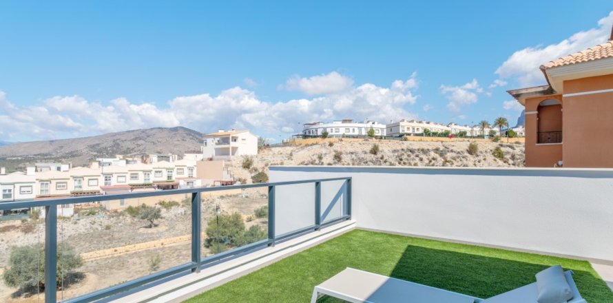 Вилла в Финестрат, Аликанте, Испания 4 спальни, 157м2 №163925