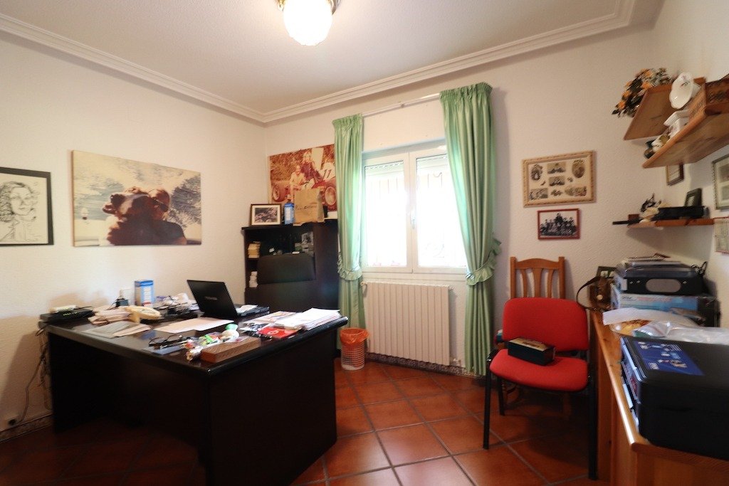 Huvila Torrevieja, Alicante, Espanja 5 makuuhuonetta, 380 m2 No. 115499