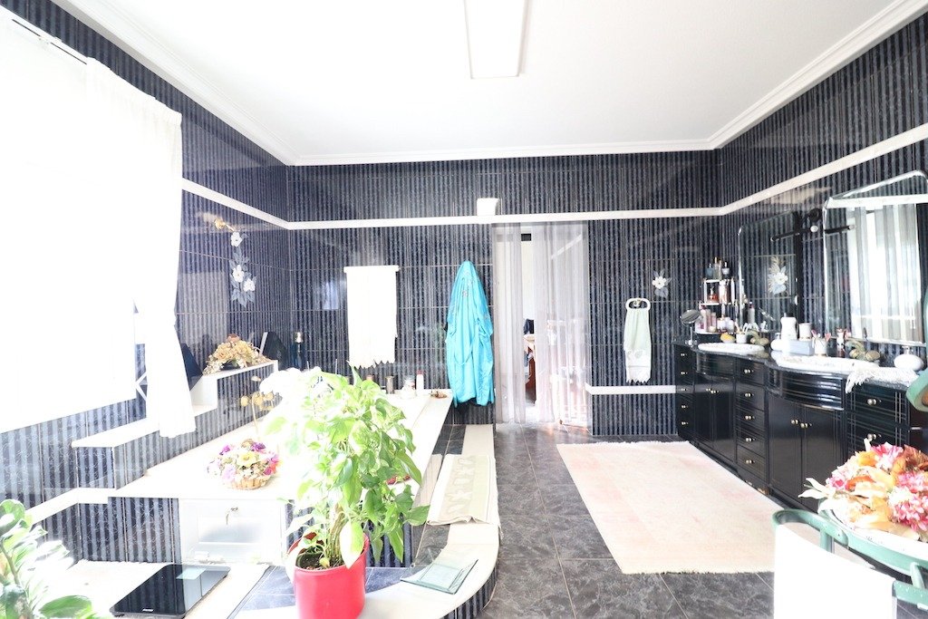 Huvila Torrevieja, Alicante, Espanja 5 makuuhuonetta, 380 m2 No. 115499