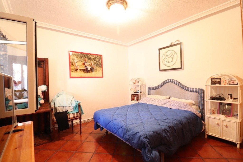 Huvila Torrevieja, Alicante, Espanja 5 makuuhuonetta, 380 m2 No. 115499