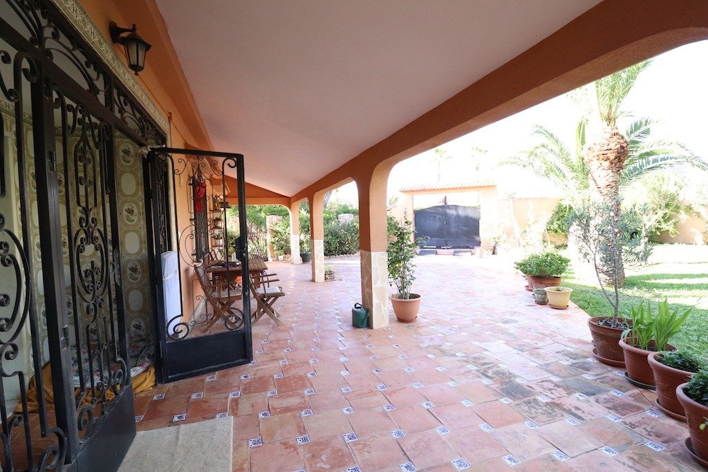 Huvila Torrevieja, Alicante, Espanja 5 makuuhuonetta, 380 m2 No. 115499