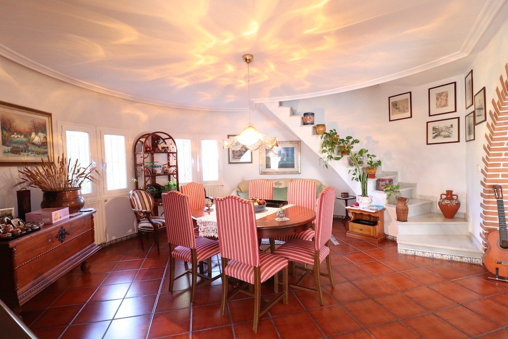 Huvila Torrevieja, Alicante, Espanja 5 makuuhuonetta, 380 m2 No. 115499
