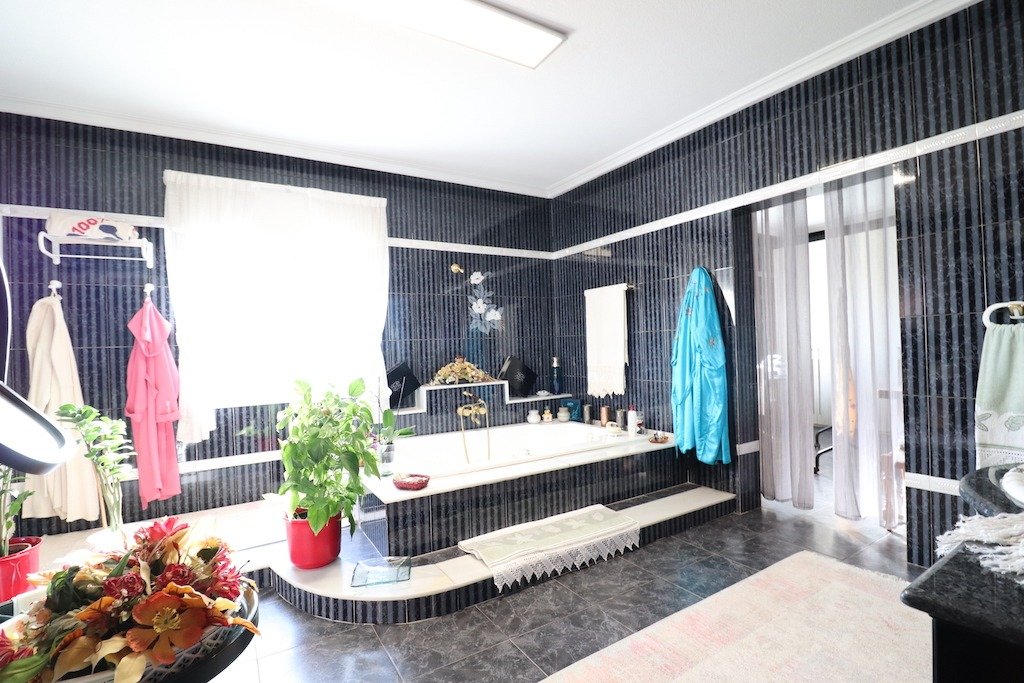 Huvila Torrevieja, Alicante, Espanja 5 makuuhuonetta, 380 m2 No. 115499