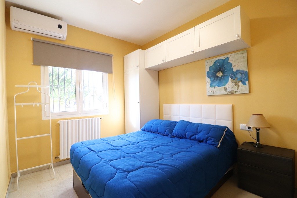 Huvila Torrevieja, Alicante, Espanja 5 makuuhuonetta, 380 m2 No. 115499