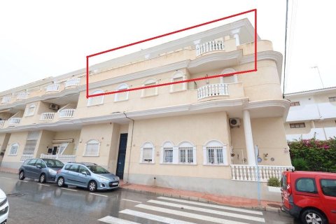 Penthouse in Torrevieja, Alicante, Spain 3 bedrooms, 113 sq.m. No. 177493