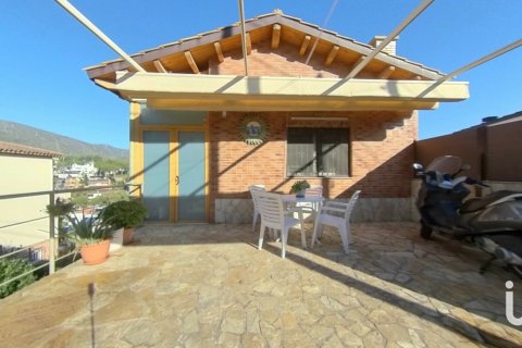 Сasa en venta en Castelldefels, Barcelona, España 4 dormitorios, 342 m2 No. 154159 - foto 4