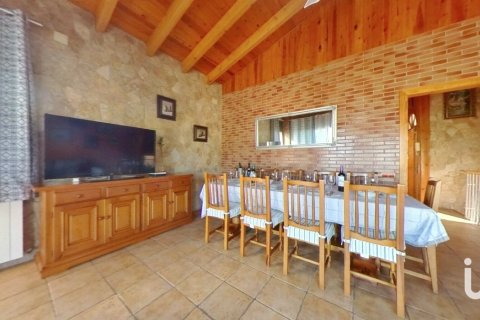 Сasa en venta en Castelldefels, Barcelona, España 4 dormitorios, 342 m2 No. 154159 - foto 7