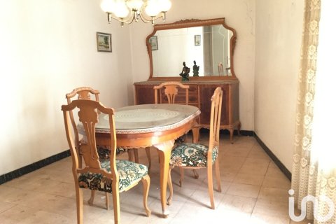 Dom w Vilanova i la Geltru, Barcelona, Hiszpania 3 sypialnie, 212 mkw. nr 154158 – zdjęcie 5