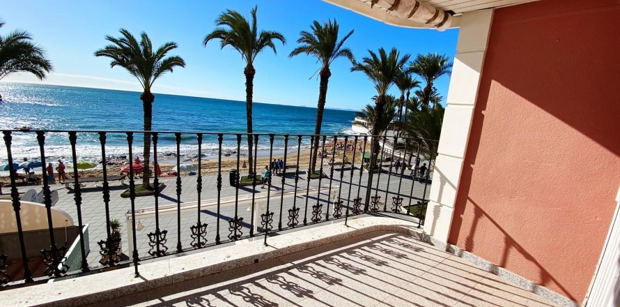 Apartamento Torrevieja, Alicante, España 2 dormitorios, 90 m2 No. 116890