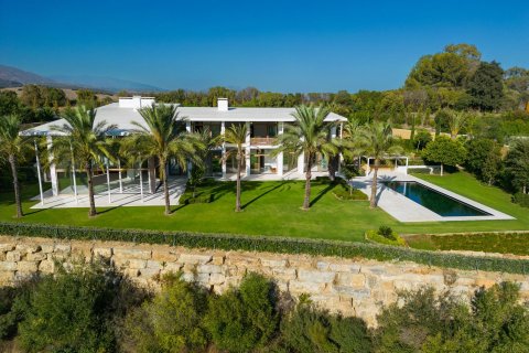 Villa i Casares, Malaga, Spanien 6 sovrum, 795 kvm. Nr. 169223
