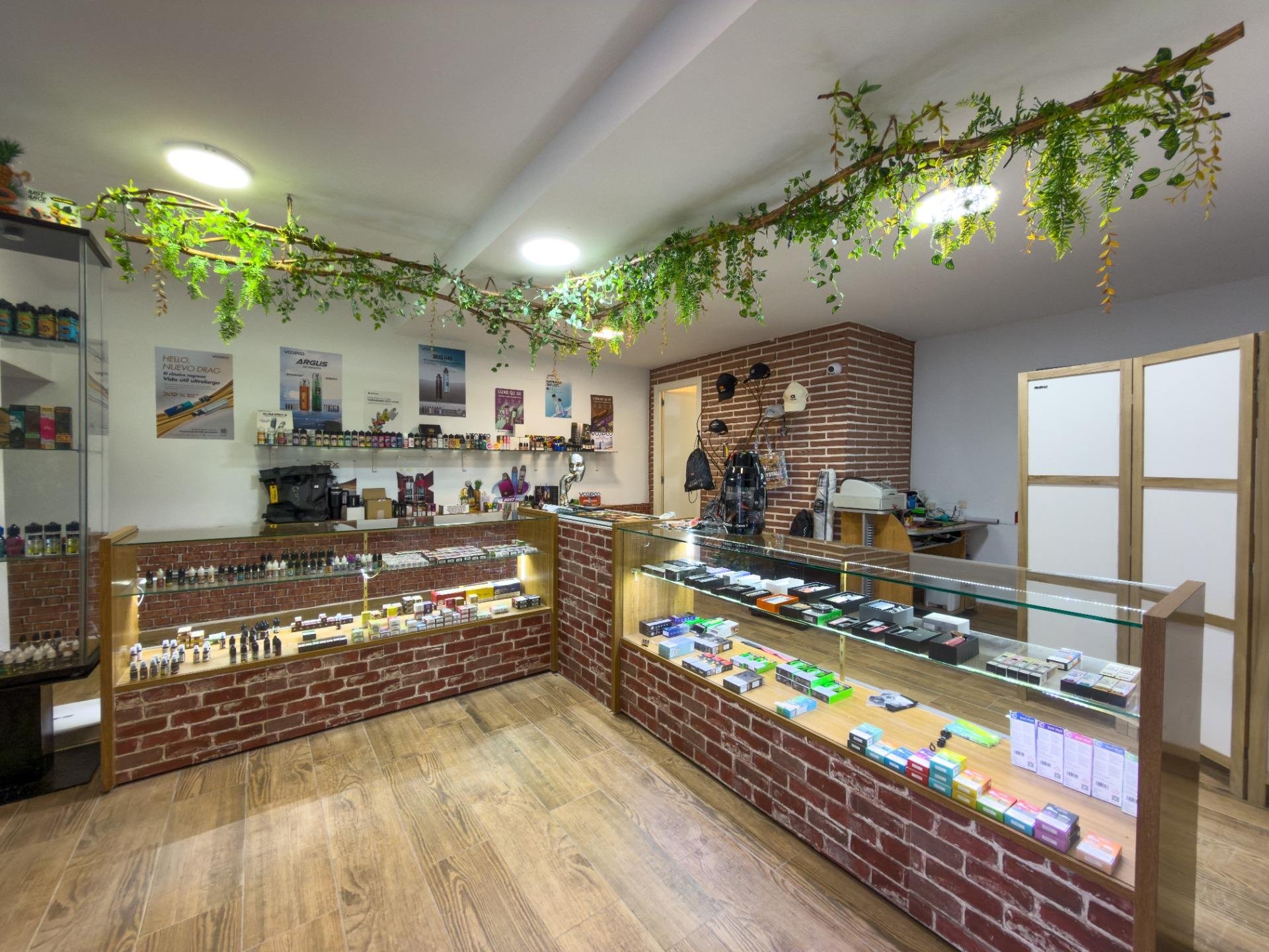 Commercial property in San Martin de Valdeiglesias, Madrid, Spain 1 bedroom, 52 sq.m. No. 182879