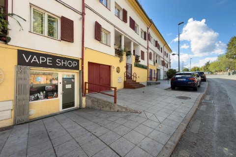 Commercial property for sale in San Martin de Valdeiglesias, Madrid, Spain 1 bedroom, 52 sq.m. No. 182879 - photo 17