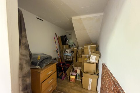 Commercial property for sale in San Martin de Valdeiglesias, Madrid, Spain 1 bedroom, 52 sq.m. No. 182879 - photo 11