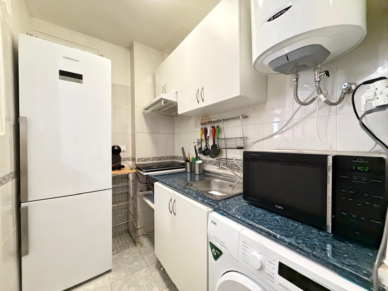 Apartment in Torrevieja, Alicante, Spain 1 bedroom, 44 sq.m. No. 182876