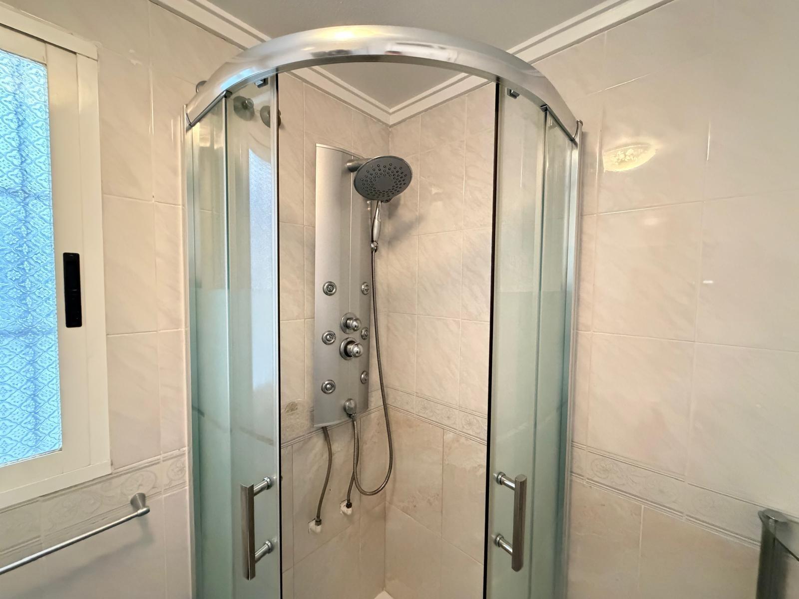Apartment in Torrevieja, Alicante, Spain 1 bedroom, 44 sq.m. No. 182876