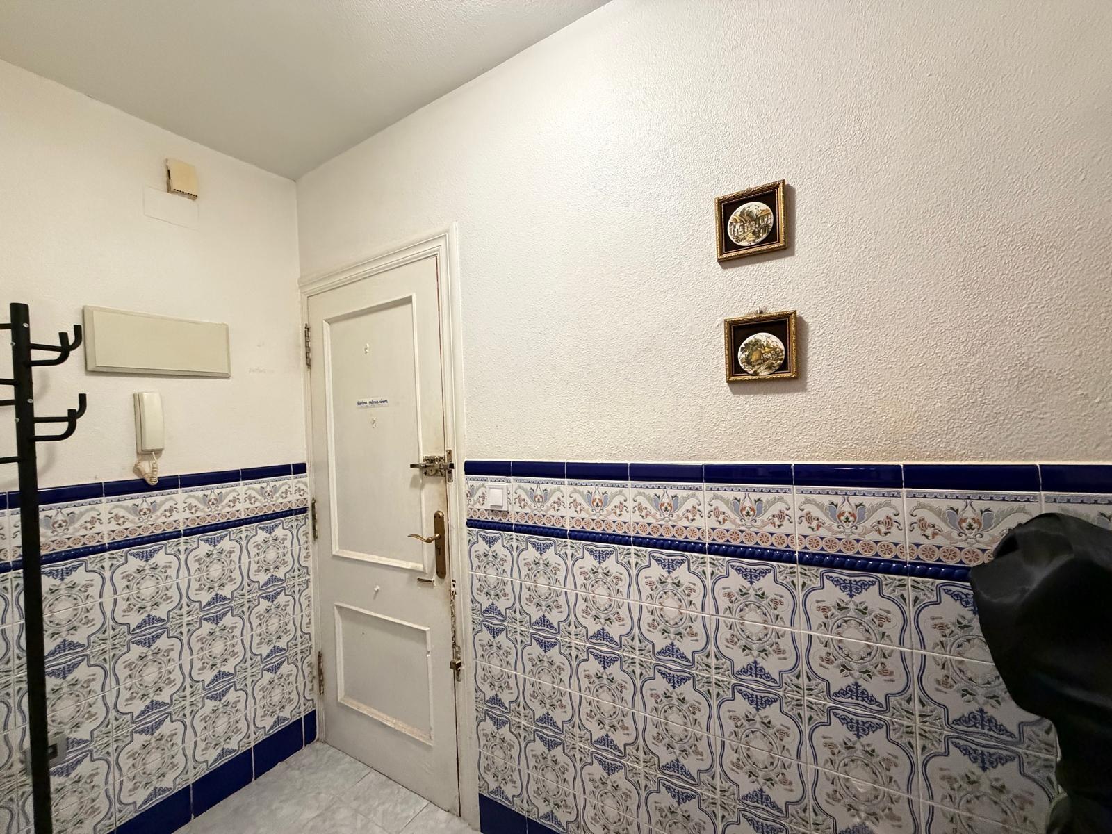 Apartment in Torrevieja, Alicante, Spain 1 bedroom, 44 sq.m. No. 182876