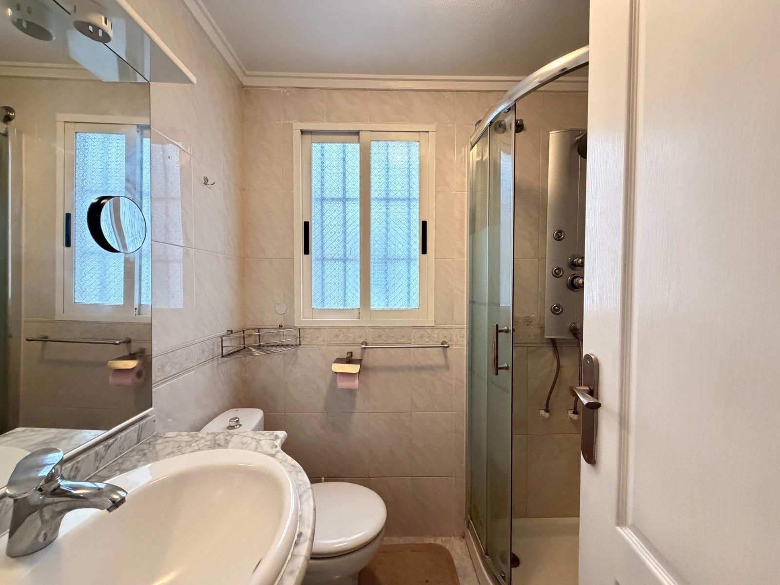 Apartment in Torrevieja, Alicante, Spain 1 bedroom, 44 sq.m. No. 182876
