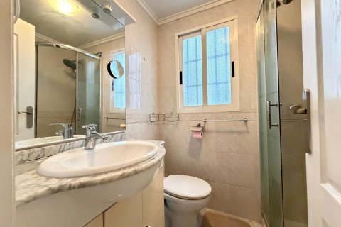 Apartament w Torrevieja, Alicante, Hiszpania 1 sypialnia, 44 mkw. nr 182876 – zdjęcie 10