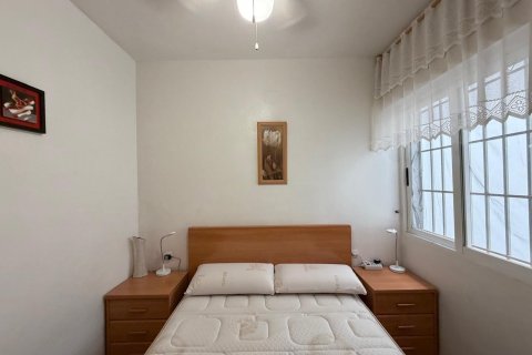 Apartament w Torrevieja, Alicante, Hiszpania 1 sypialnia, 44 mkw. nr 182876 – zdjęcie 18
