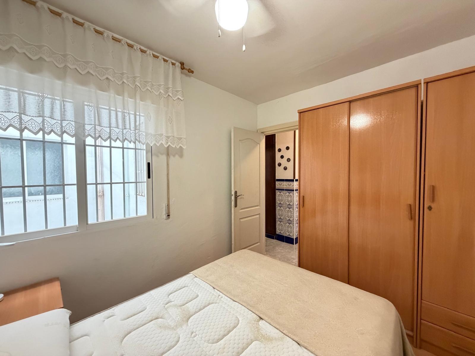 Apartment in Torrevieja, Alicante, Spain 1 bedroom, 44 sq.m. No. 182876