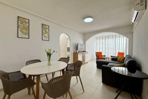 Appartamento a Torrevieja, Alicante, Spagna 2 camere da letto, 61 mq. N° 182880
