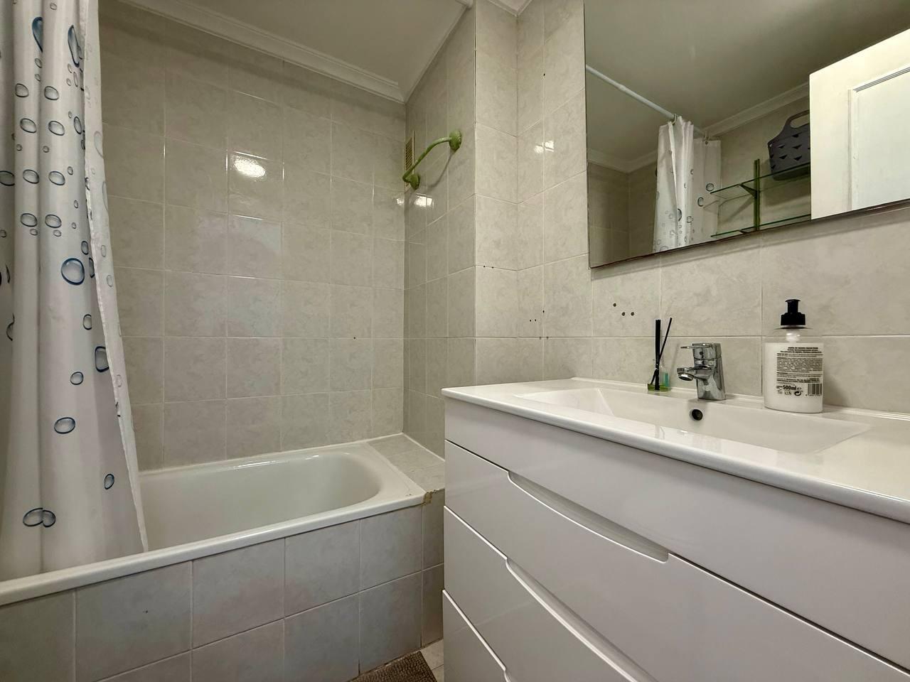 Huoneisto Torrevieja, Alicante, Espanja 2 makuuhuonetta, 61 m2 No. 182880